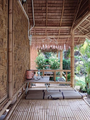 Bamboo homestay at samroiyot